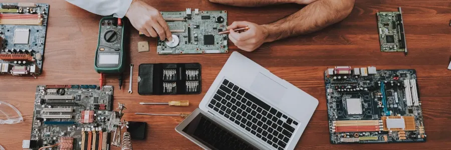 What to prioritize when choosing computer hardware for your business